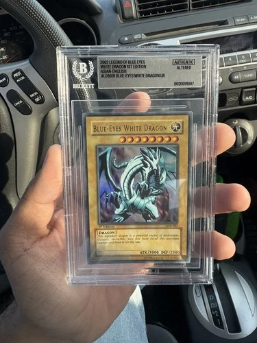 Blue-Eyes White Dragon LOB 1st Edition