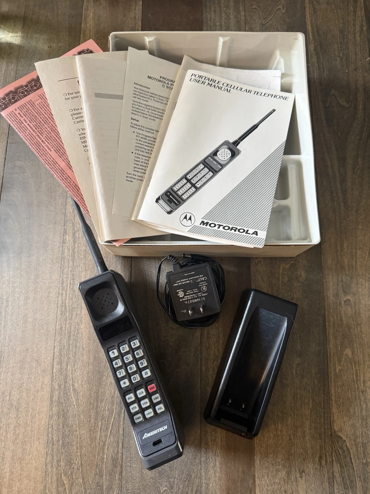 Motorola DynaTAC 8000X