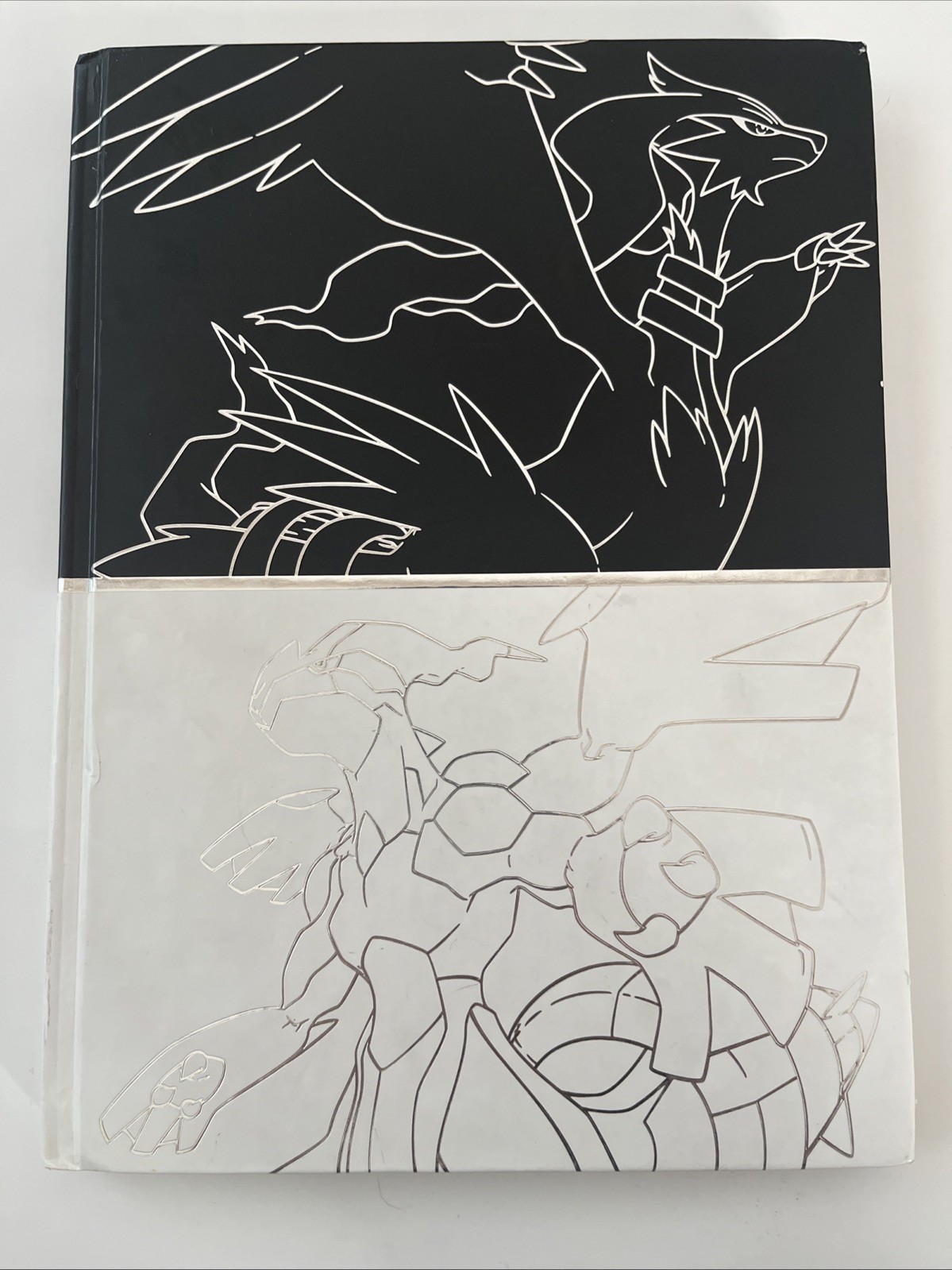 Pokemon Black & White Strategy Guide Collector's Edition